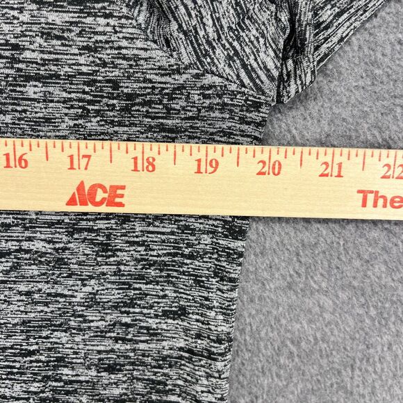 Under Armour Shirt Womens Medium HeatGear V-Neck Short Sleeve Athletic 1258568 - Picture 10 of 16